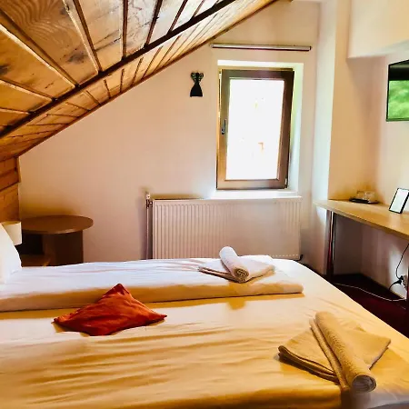 Guest house & Restaurant Kalinder